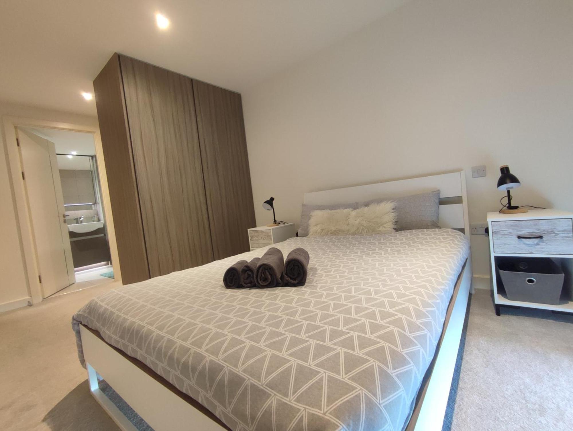 Luxury Riverside Apt With Easy Access To Central London, O2, Excel Centre And Parking Eksteriør billede